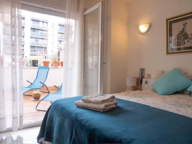 Comode Apartament Al Bell Mig De ジローナ エクステリア 写真